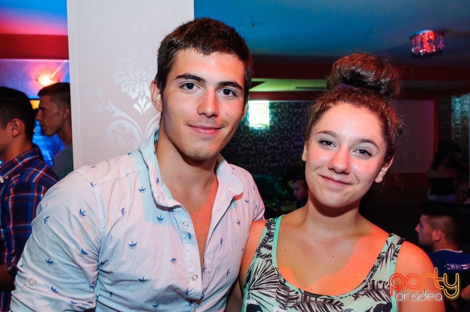 Petrecere alături de Blaga, 