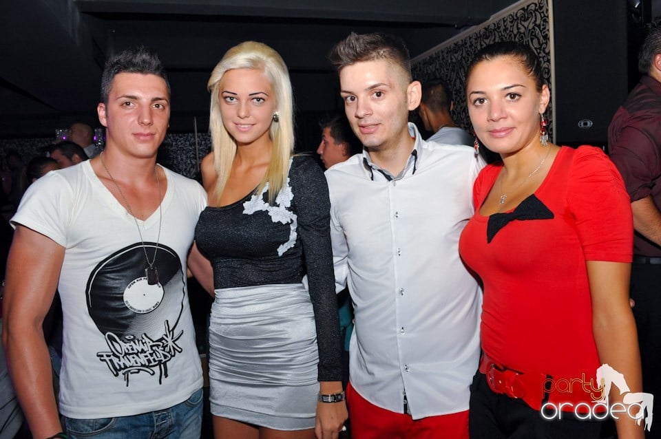 Petrecere alături de Blaga, 