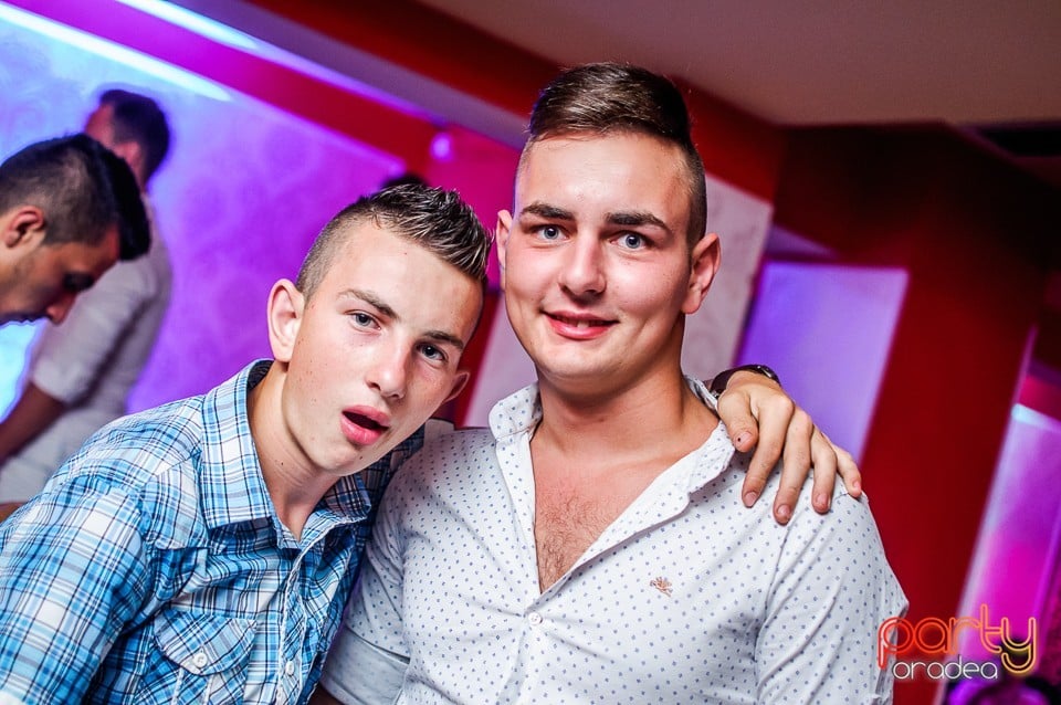 Petrecere alături de Blaga, 