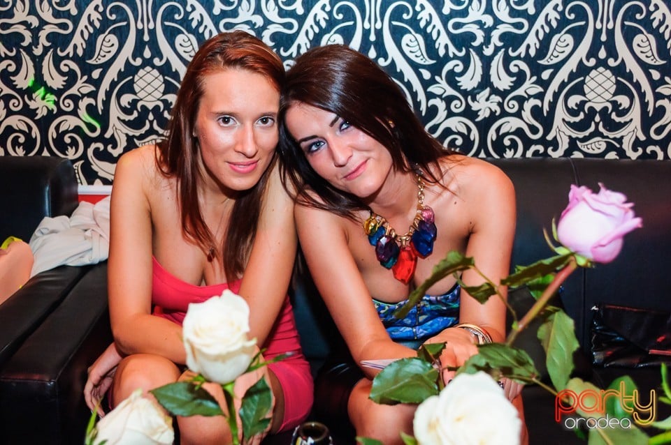 Petrecere alături de Blaga, 