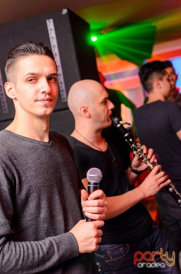 Petrecere alături de Blaga, 