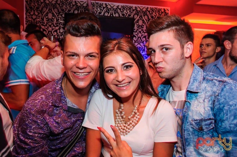 Petrecere alături de Blaga, 