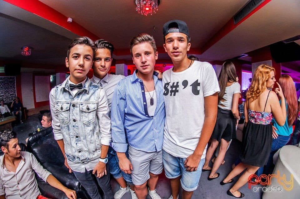 Petrecere alături de Blaga, 