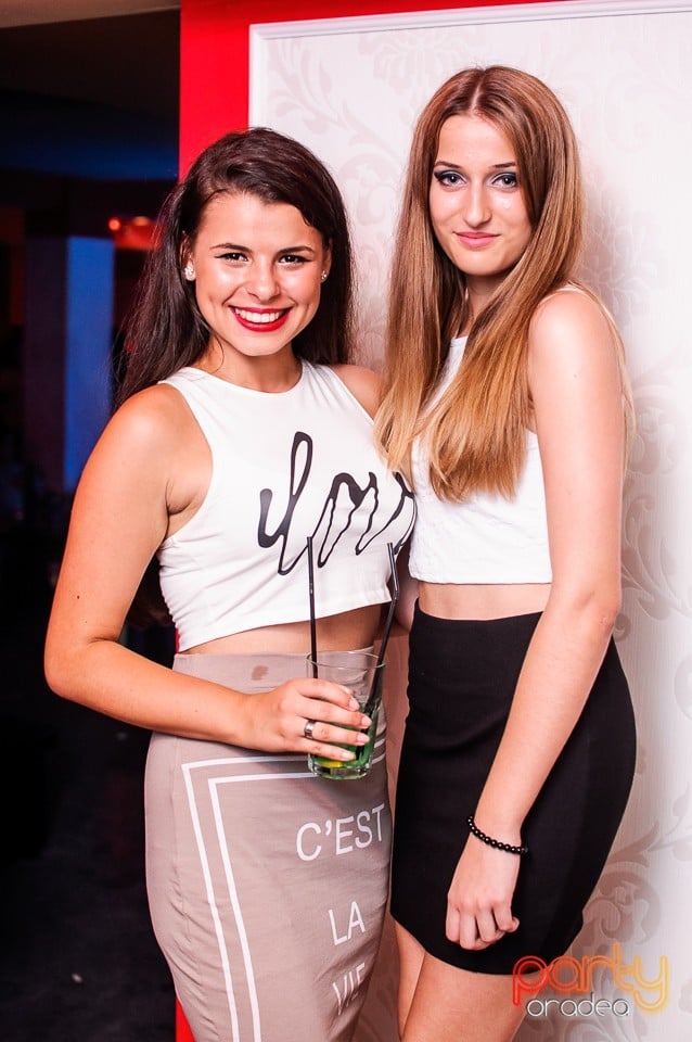 Petrecere alături de Blaga, 