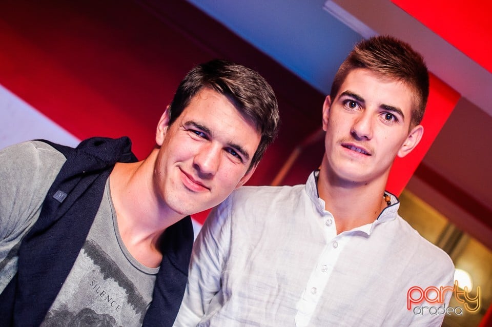 Petrecere alături de Blaga, 