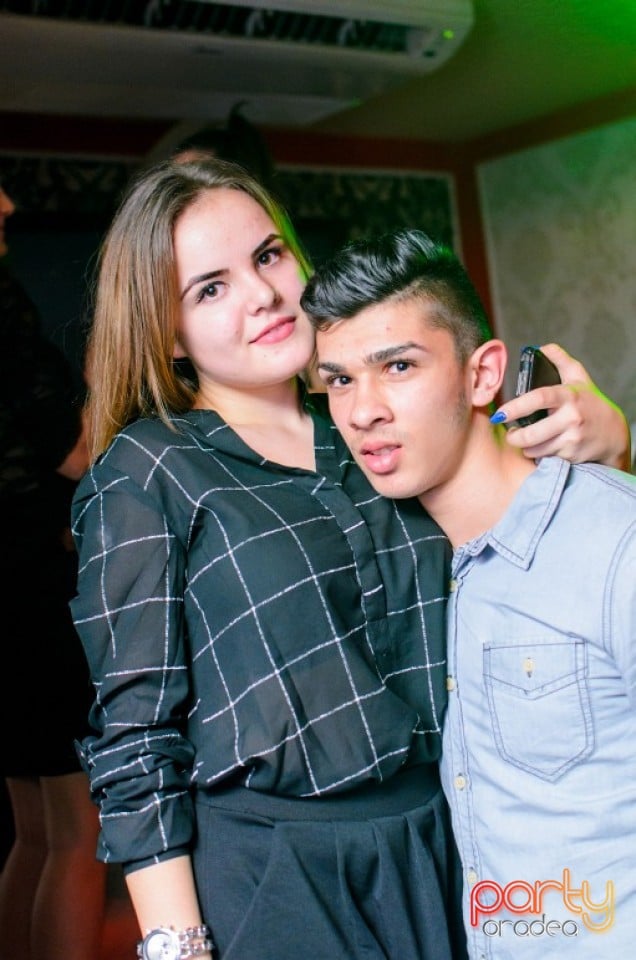 Petrecere alături de Blaga,