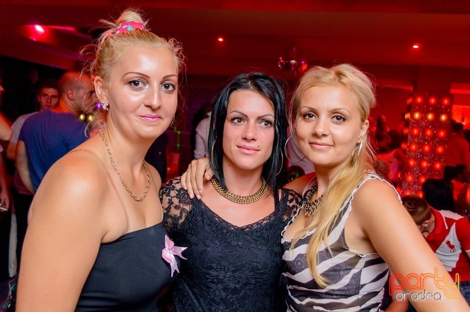 Petrecere alături de Blaga, 