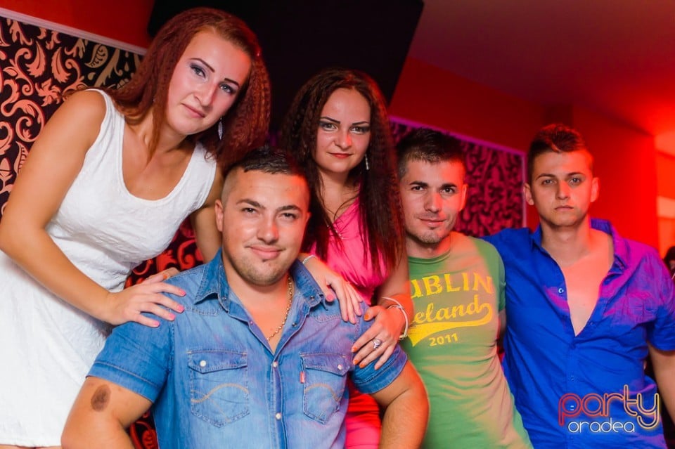 Petrecere alături de Blaga, 