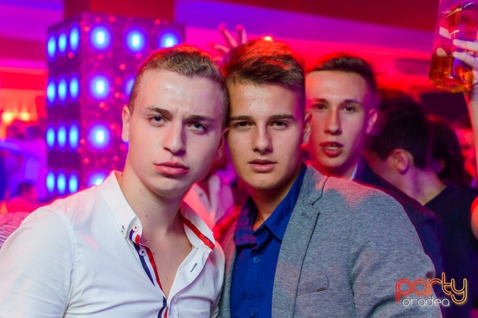 Petrecere alături de Blaga, 