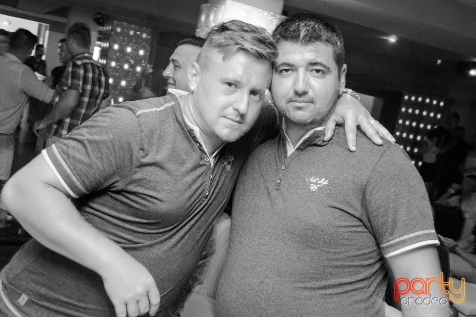 Petrecere alături de Blaga, 