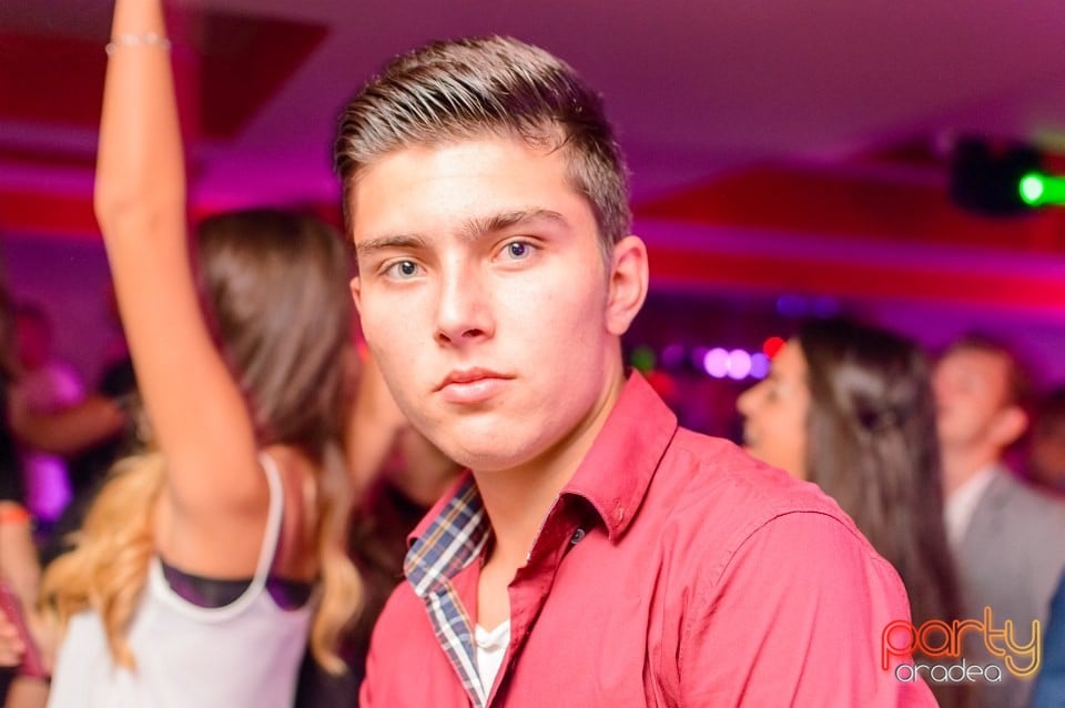 Petrecere alături de Blaga, 