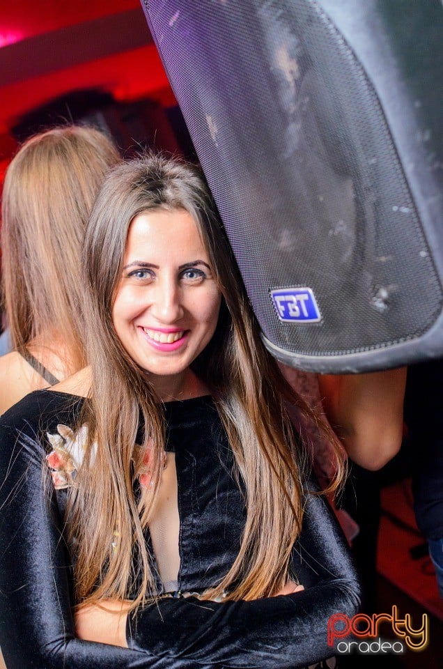 Petrecere alături de Blaga, 
