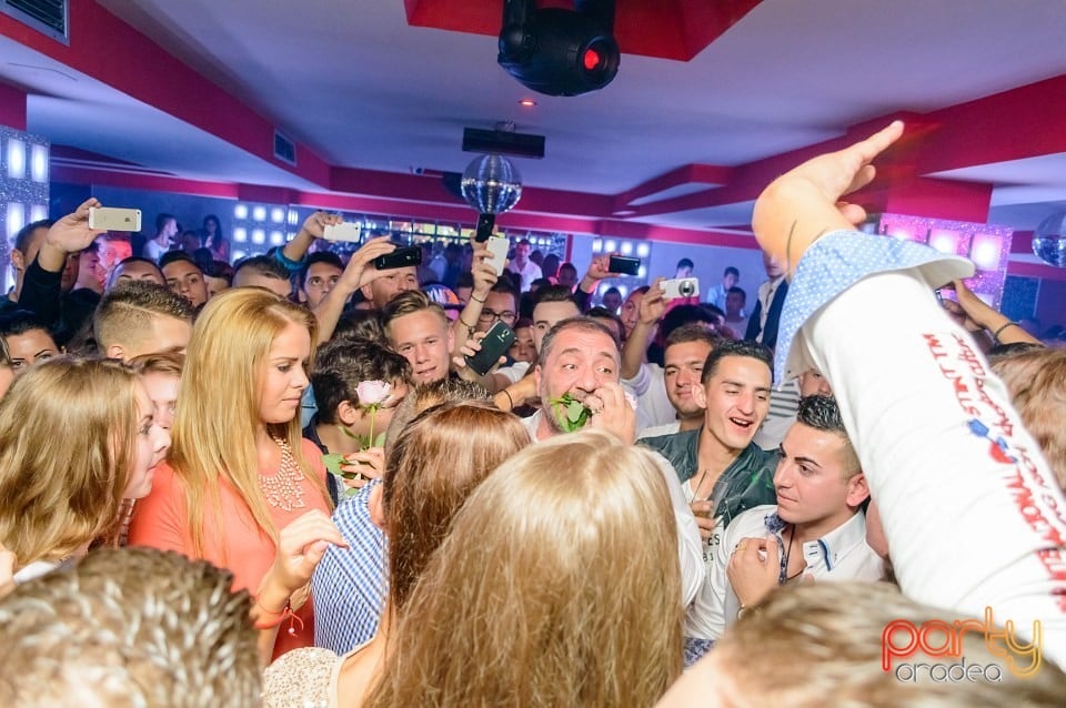 Petrecere alături de Blaga, 