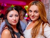 Petrecere alături de Blaga