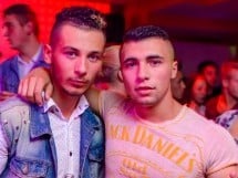 Petrecere alături de Blaga