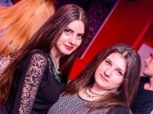 Petrecere alături de Blaga