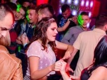 Petrecere alături de Blaga