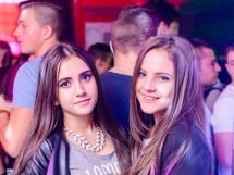 Petrecere alături de Blaga