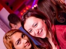 Petrecere alături de Blaga