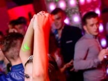 Petrecere alături de Blaga