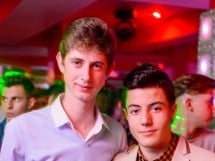 Petrecere alături de Blaga