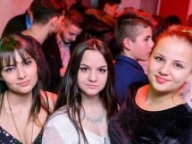 Petrecere alături de Blaga