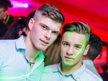 Petrecere alături de Blaga