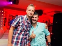 Petrecere alături de Blaga