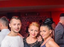 Petrecere alături de Blaga