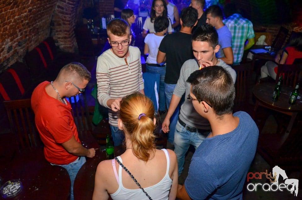 Petrecere Beer Night în Club Escape, 