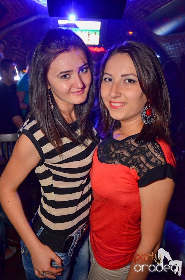 Petrecere Beer Night în Club Escape, 