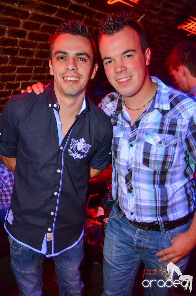 Petrecere Beer Night în Club Escape, 