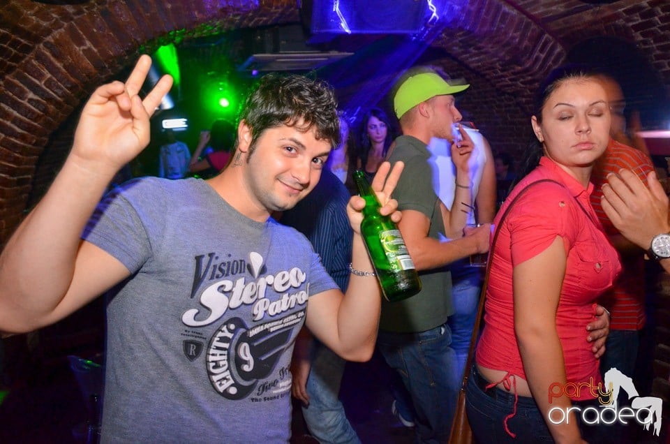Petrecere Beer Night în Club Escape, 