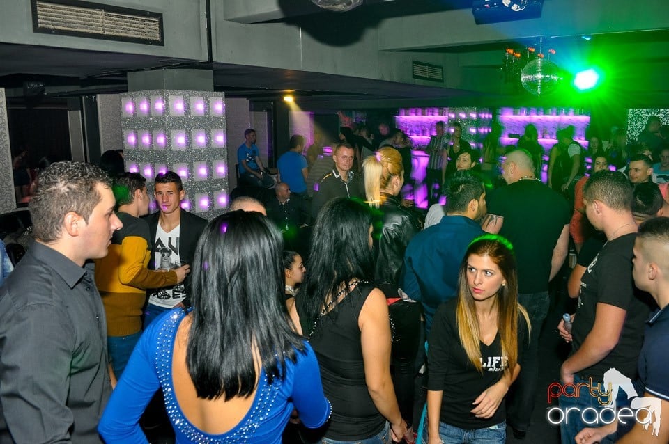 Petrecere cu Blaga de la Oradea în Club Life, 