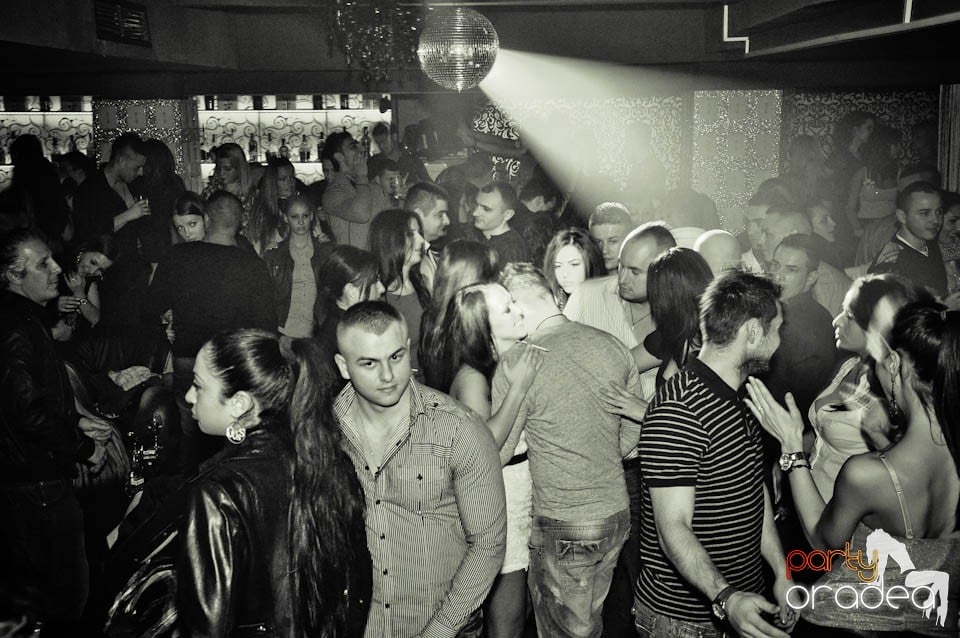 Petrecere cu Blaga de la Oradea în Life, 