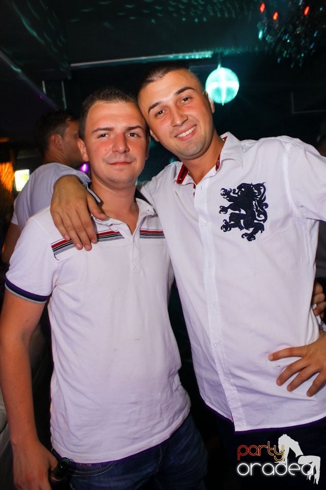 Petrecere cu Blaga de la Oradea în Life, 