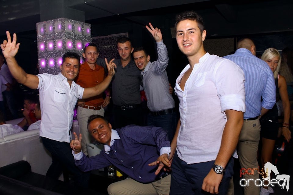 Petrecere cu Blaga de la Oradea în Life, 