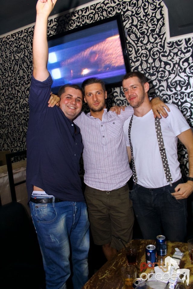 Petrecere cu Blaga de la Oradea în Life, 