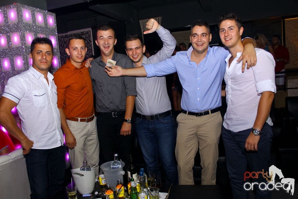 Petrecere cu Blaga de la Oradea în Life, 