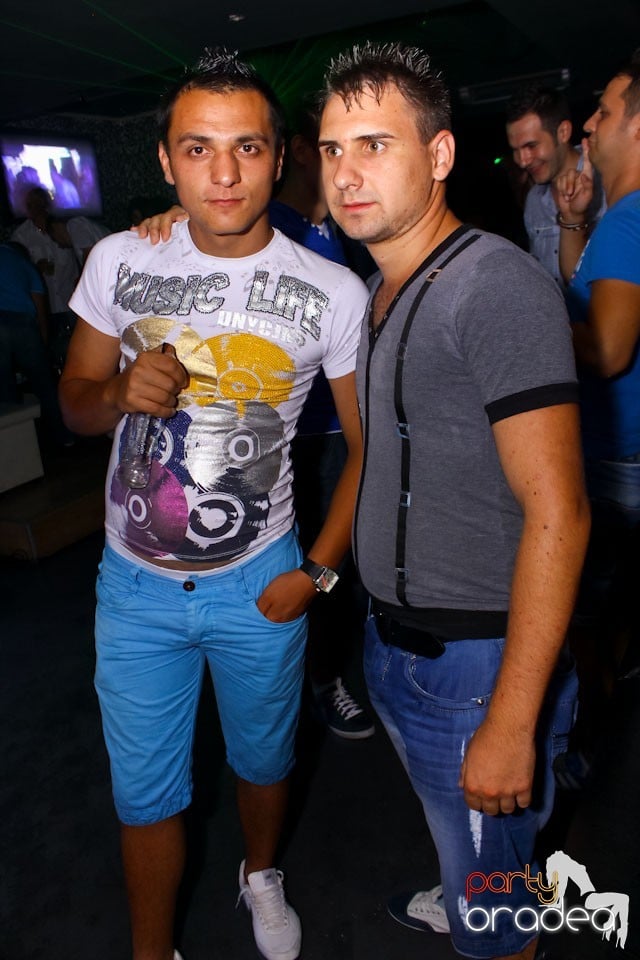 Petrecere cu Blaga de la Oradea în Life, 