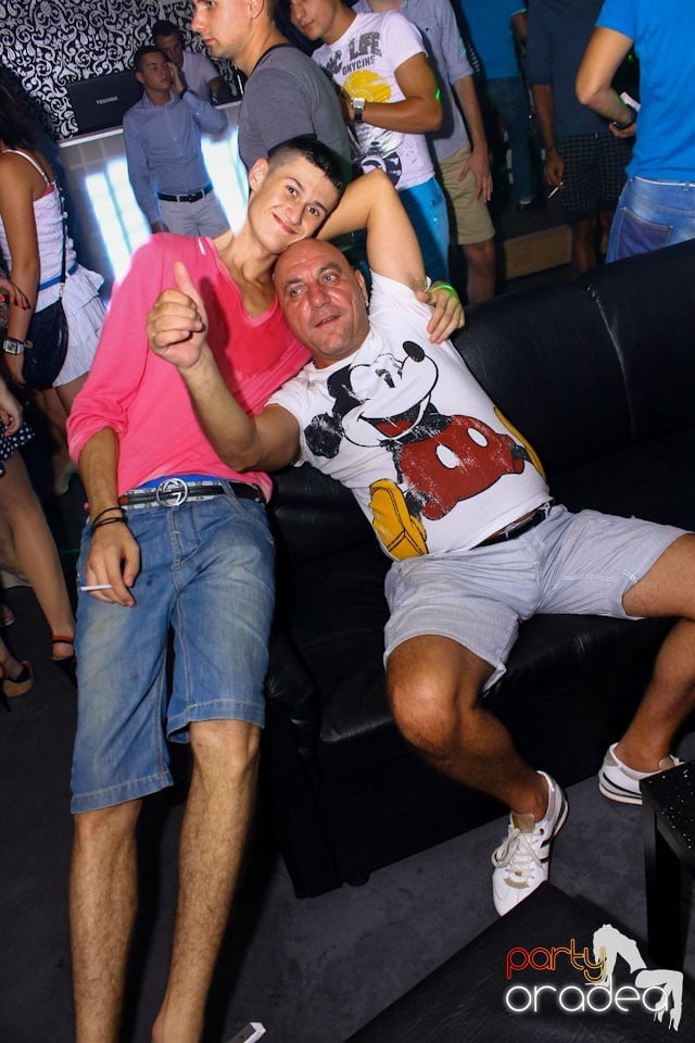 Petrecere cu Blaga de la Oradea în Life, 