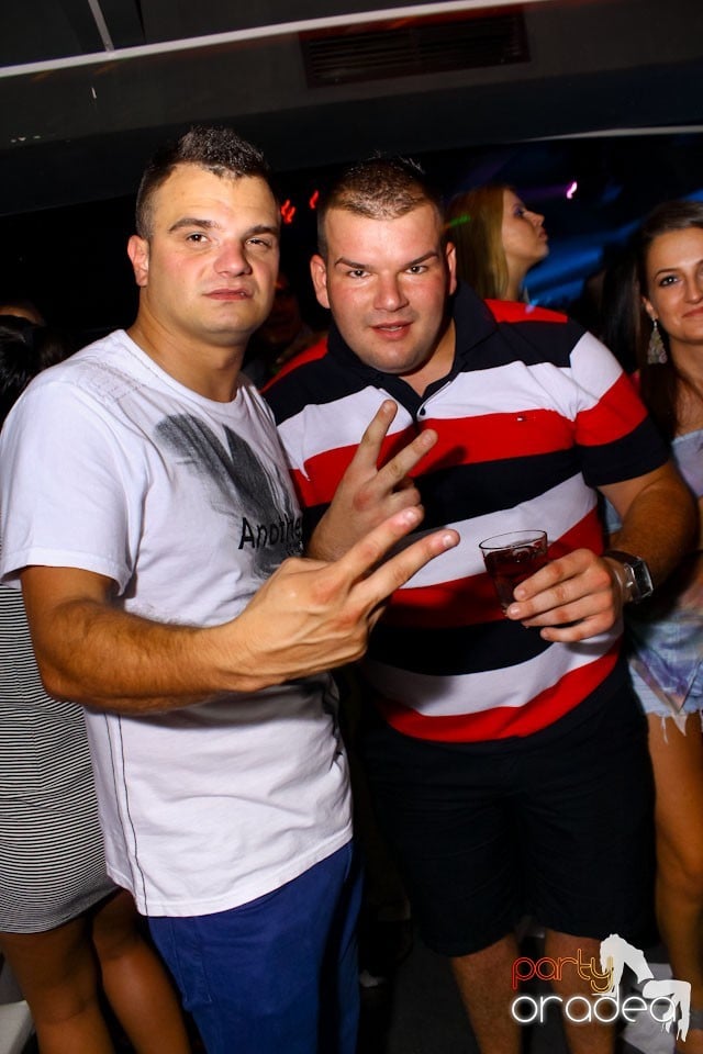 Petrecere cu Blaga de la Oradea în Life, 