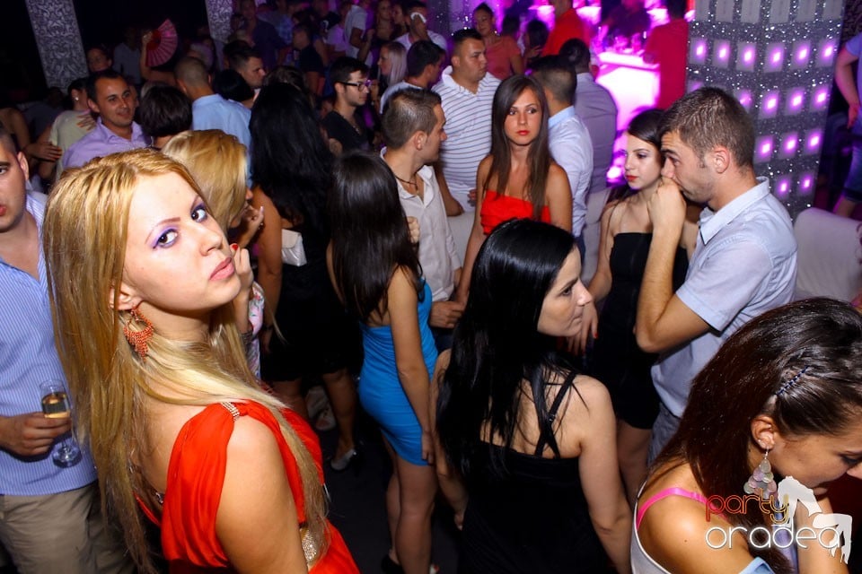 Petrecere cu Blaga de la Oradea în Life, 