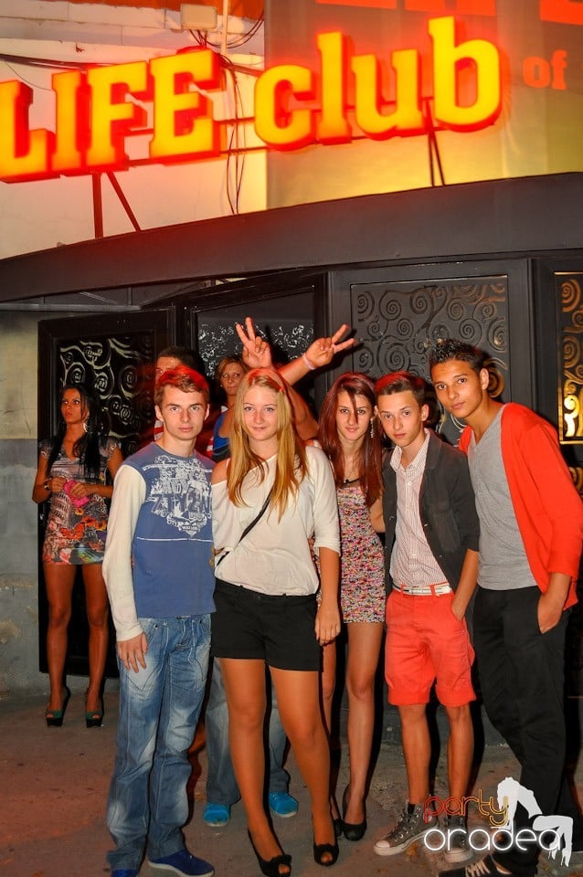 Petrecere cu Blaga de la Oradea în Life, 