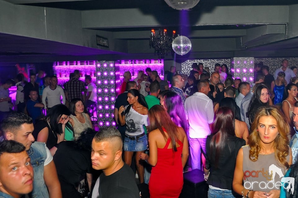 Petrecere cu Blaga de la Oradea în Life, 