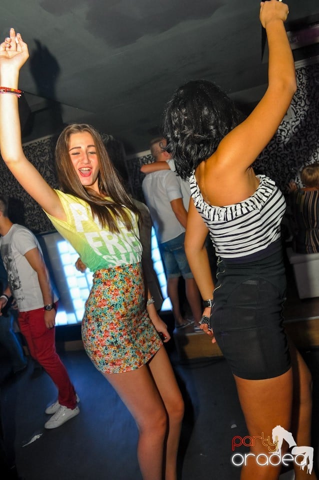 Petrecere cu Blaga de la Oradea în Life, 