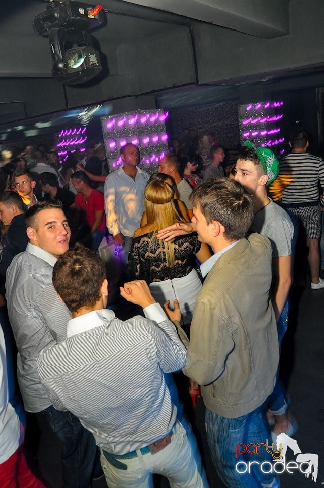 Petrecere cu Blaga de la Oradea în Life, 