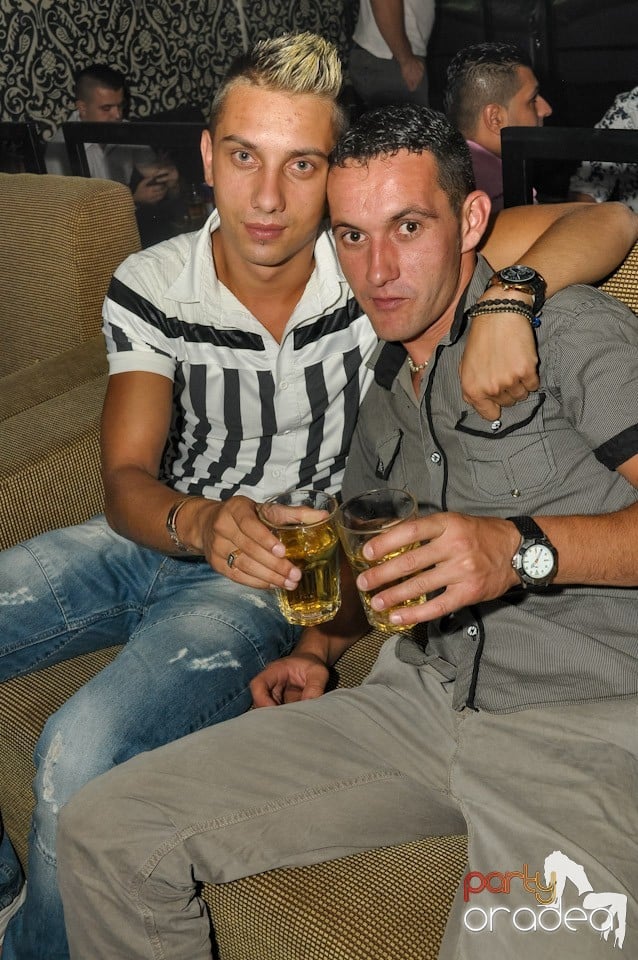 Petrecere cu Blaga de la Oradea în Life, 