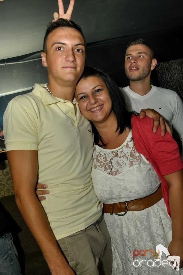 Petrecere cu Blaga de la Oradea în Life, 