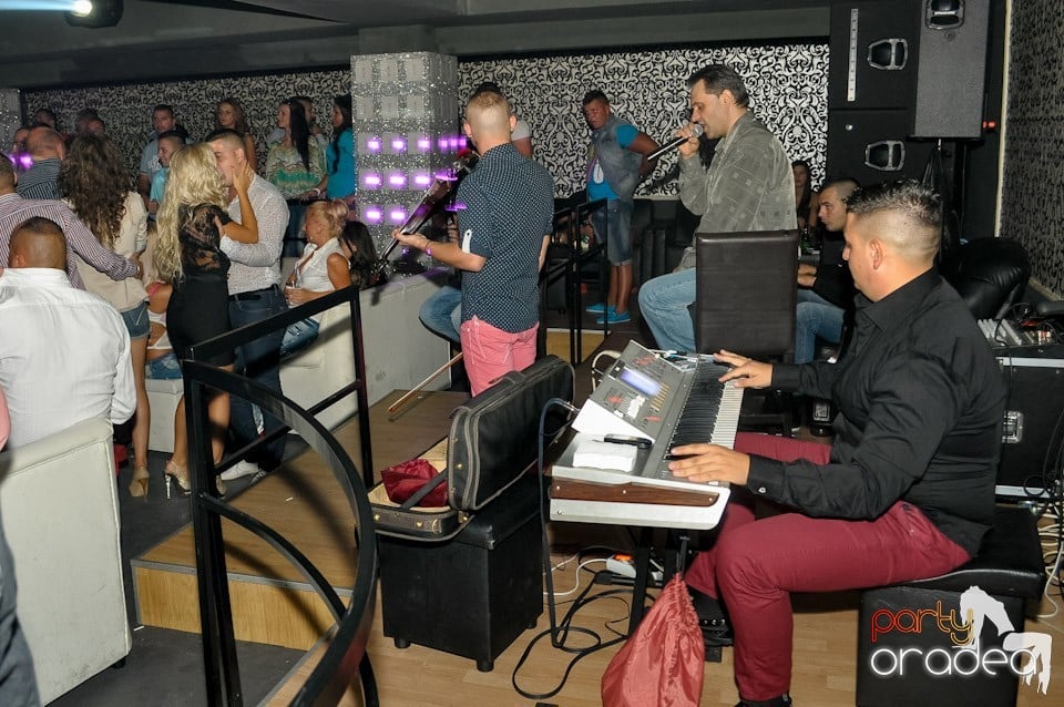 Petrecere cu Blaga de la Oradea în Life, 